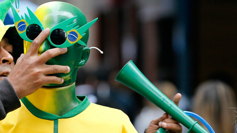 Brasilien freut sich auf den Beginn der Fußball-WM.