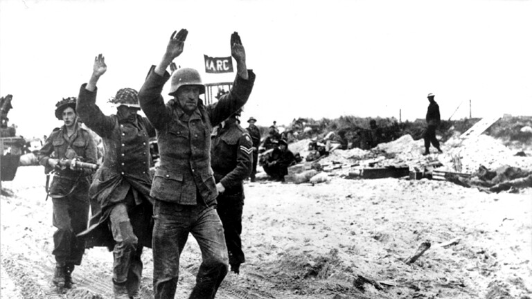 8. Mai 1945 Sprechpause der Geschichte · Dlf Nova