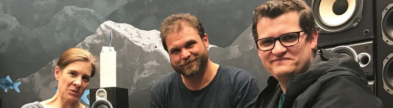 Ulrike Dronkovic, Fachanwätin für Verkehrsrecht, Radreporter Paulus Müller und Klaase Reese