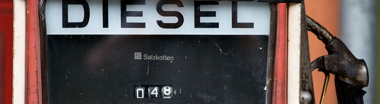 Alte Dieselzapfsäule