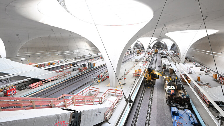 Die Baustelle des neuen unter die Erde verlegten Hauptbahnhofs im Rahmen des Bahnprojekts Stuttgart 21.