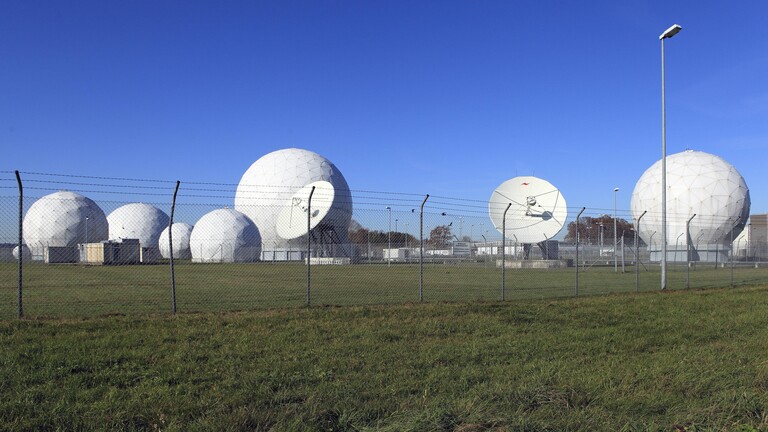 Ehemalige US Echelon Abhöranlage in Bad Aibling, die jetzt vom BND genutzt wird.