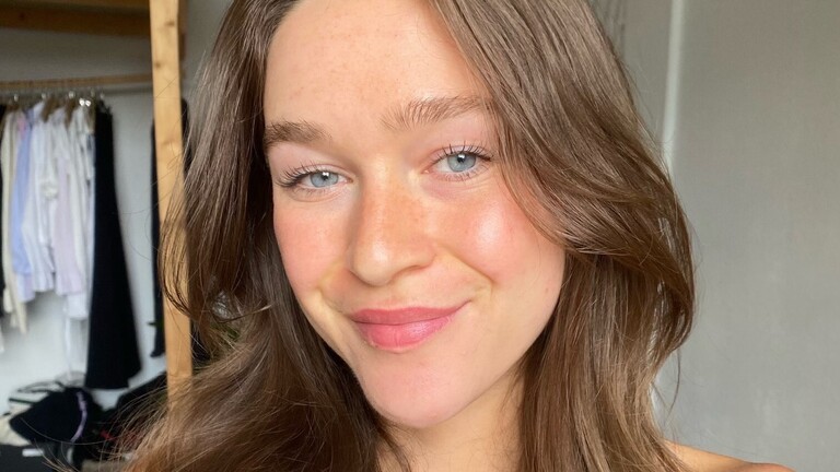 Lilith verzichtet sonntags auf ihr Smartphone.