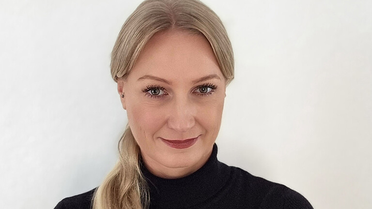 Portrait der Arbeitspsychologin Sabrina Krauss