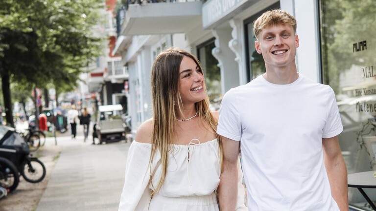 Julia Brüggemann und Marius Dehning sind ein Paar mit 13 Jahren Altesunterschied.