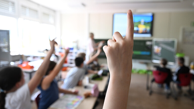 Schule-und-Uni-Was-politische-Neutralit-t-in-der-Bildung-bedeutet