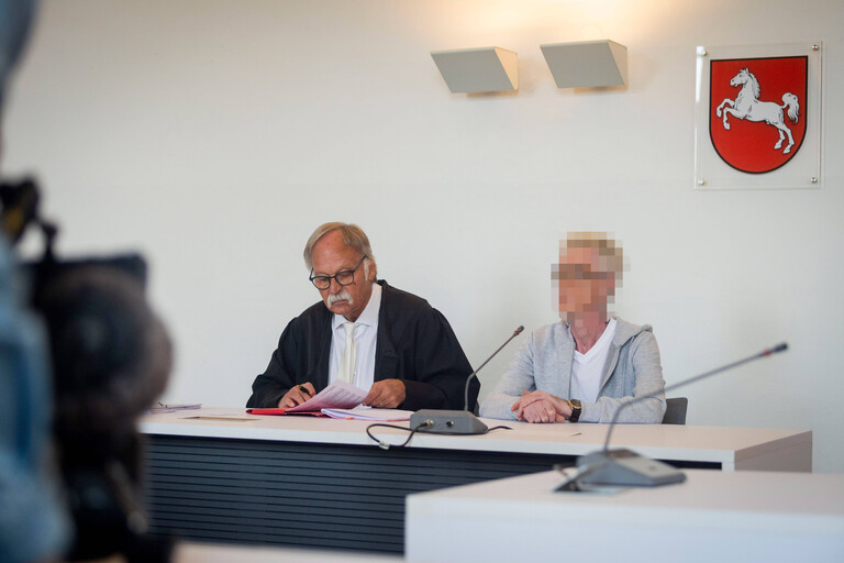 Bad Iburg: Prozessauftakt gegen Halter von 47 Hunden beginnt am 08.09.2025 vor dem Amtsgericht in Osnabrück