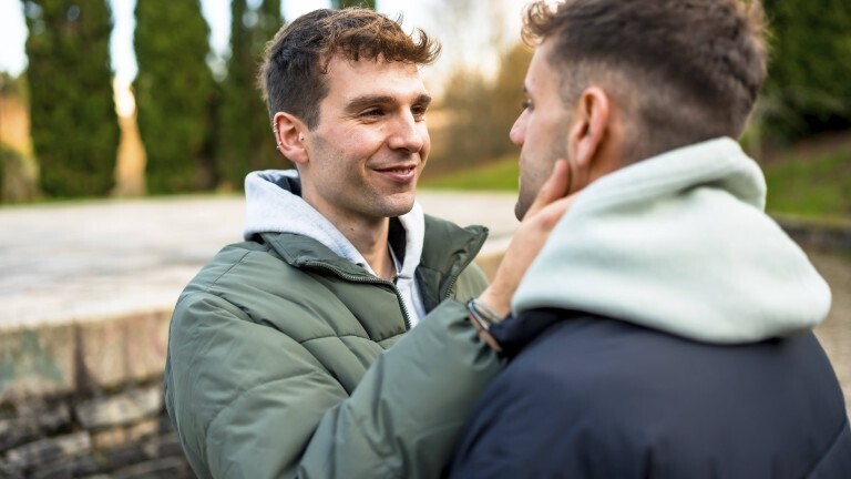 Cuffing-Season-N-he-und-W-rme-im-Winter-finden