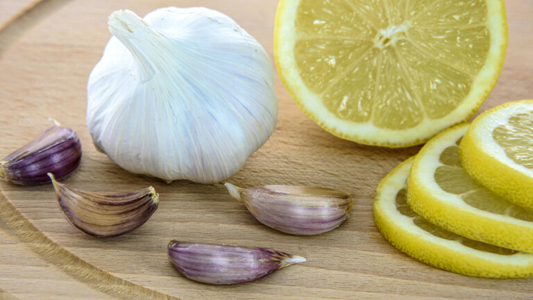 Was gegen Knoblauchgeruch hilft Was gegen Knoblauchgeruch hilft