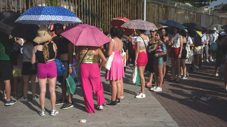Taylor Swift in Rio: Wie bleibt Open Air trotz Hitze sicher? · Dlf Nova