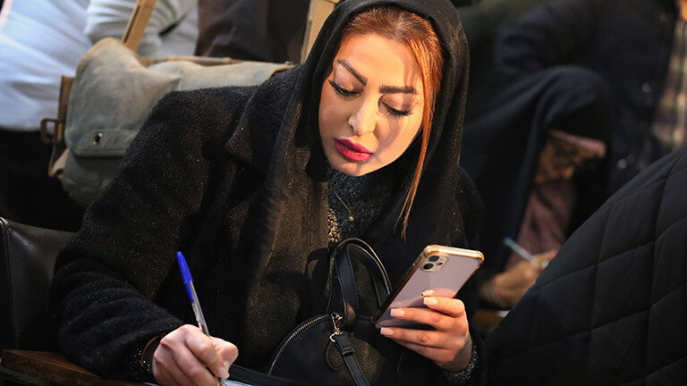 Politik Welche Bedeutung die Parlamentswahl im Iran hat · Dlf Nova