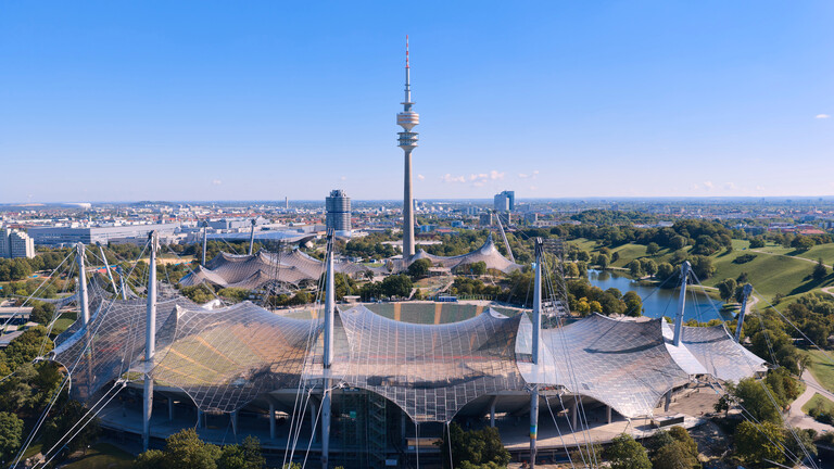 Der Olympiapark mit dem Olympiastadion