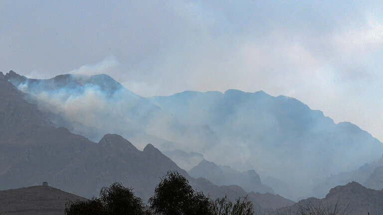 Aufsteigender Rauch in der Nähe von Shamshad Ghar, einer afghanischen Militärbasis.