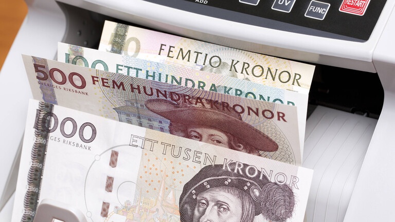 Schwedisches Bargeld in einem Zählautomaten