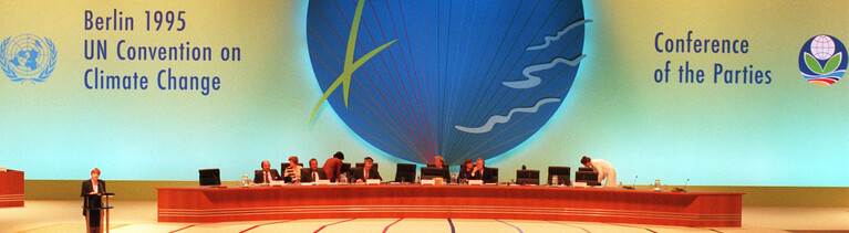 1. Weltklimakonferenz 1995 in Berlin unter der Leitung von Bundesumweltministerin Angela Merkel (CDU) am 29.03.1995.