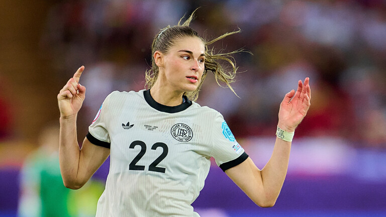 Jule Brand, deutsche Fußball-Nationalspielerin, beim Spiel Deutschland gegen Spanien bei der UEFA Womens Euro 2025 am 23.07.2025
