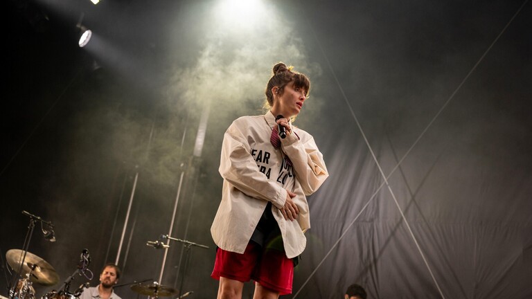 Noga Erez live beim Superbloom Festival im Münchner Olympiapark am 30.08.2026
