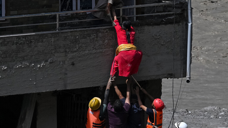 Rettungsaktion in Nepal nach der Sturzflut
