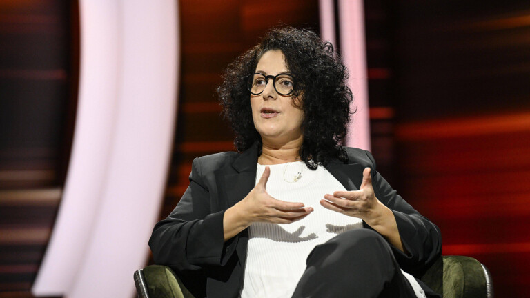 Jouanna Hassoun am 17. Dezember 2025 in einer TV-Talkshow