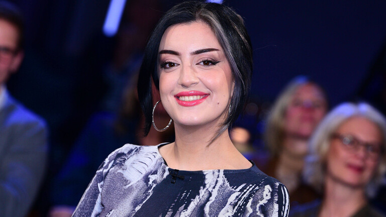 Stand-up-Comedienne, Moderatorin und Buchautorin Parshad Esmaeili