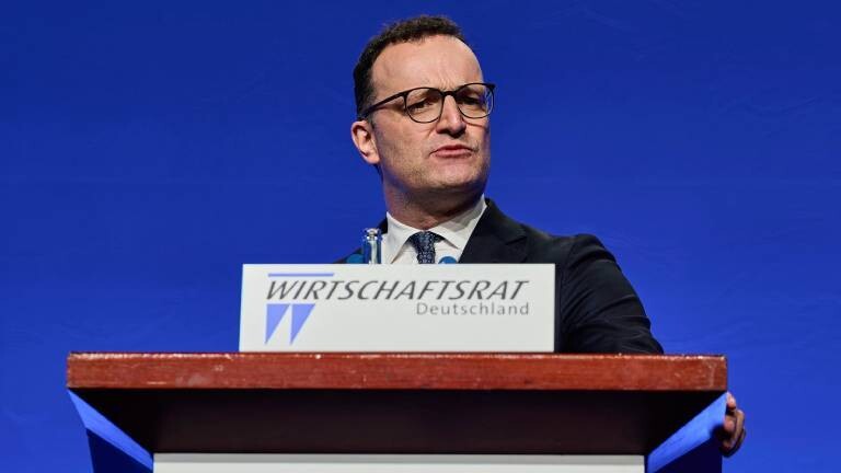Jens Spahn (CDU) Vorsitzender der CDU CSU-Bundestagsfraktion Kurswechsel für Deutschland Rückkehr zur Sozialen Marktwirtschaft (beim Wirtschaftsrat der CDU).