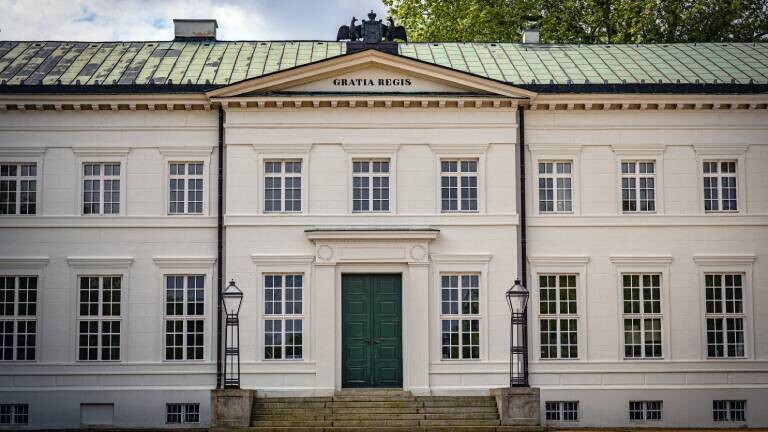 Neuhardenberg im Bundesland Brandenburg, Landkreis Märkisch-Oderland: Schloss und Park Neuhardenberg.